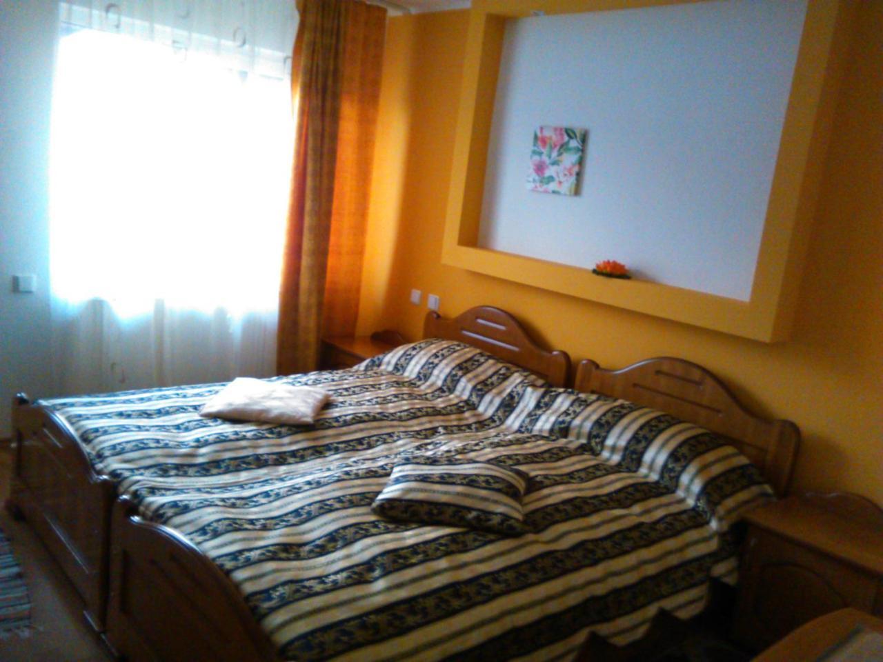 Pensiunea Lucia Ana Cluj-Napoca Exteriör bild